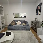 La Petite Blanche Pensjonat 3*